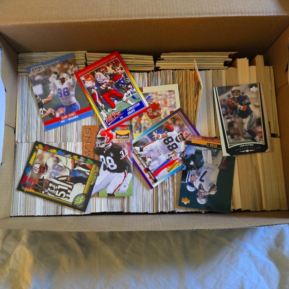 50 Football [NFL]Cards Random Mix |Collector & Reseller Lot